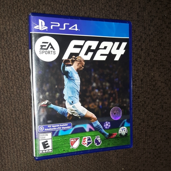 PS4 Sport Game Bundle- Madden 24/ NBA 2K24/ AEW Fight Forever/ FC24 - Picture 5 of 5